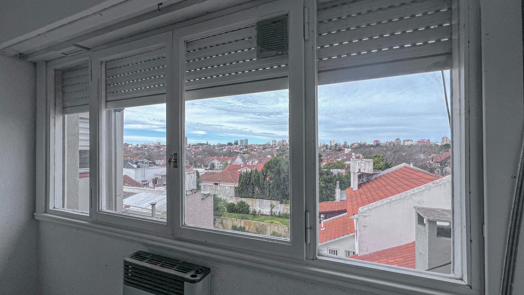 SE VENDE DEPARTAMENTO 2 AMBIENTES EN EXCELENTE UBICACION ZONA GUEMES
