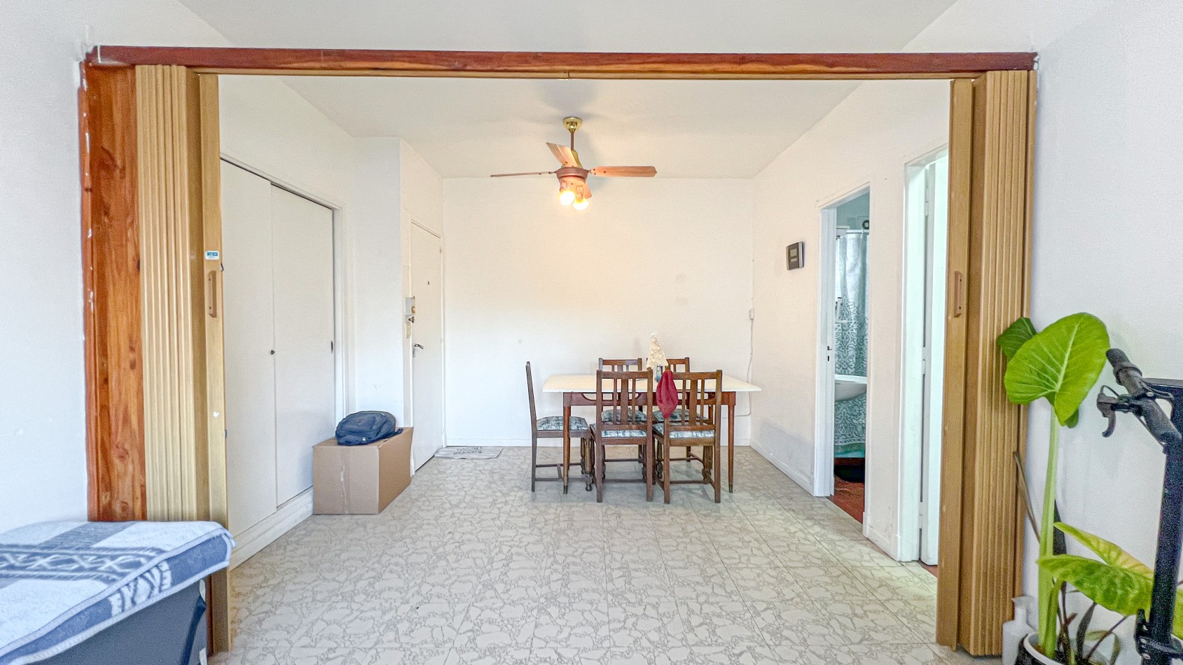 SE VENDE DEPARTAMENTO MONOAMBIENTE ZONA PLAZA COLON
