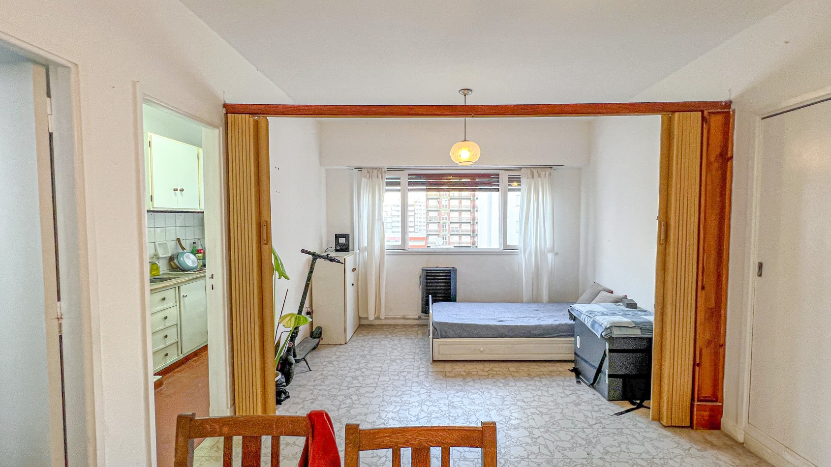SE VENDE DEPARTAMENTO MONOAMBIENTE ZONA PLAZA COLON