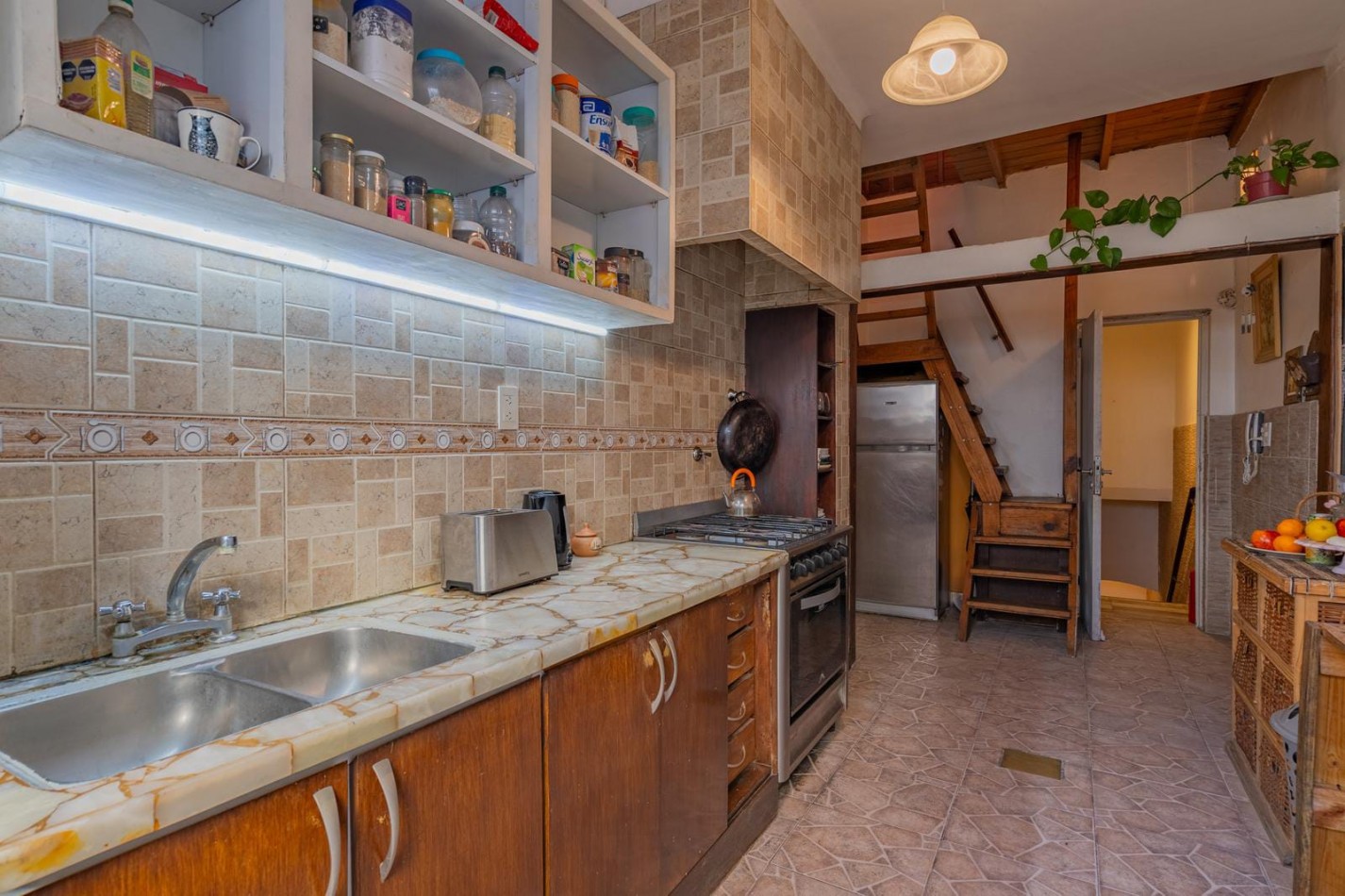 SE VENDE CHALET EN PH 4 AMB. ZONA ALDREY. MAR DEL PLATA