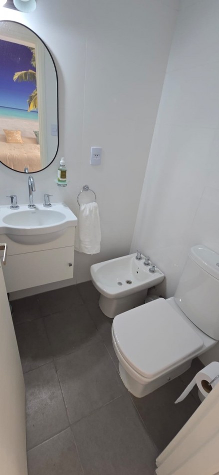 SE VENDE MONOAMBIENTE RECICLADO. ZONA ALDREY - GUEMES. MAR DEL PLATA 