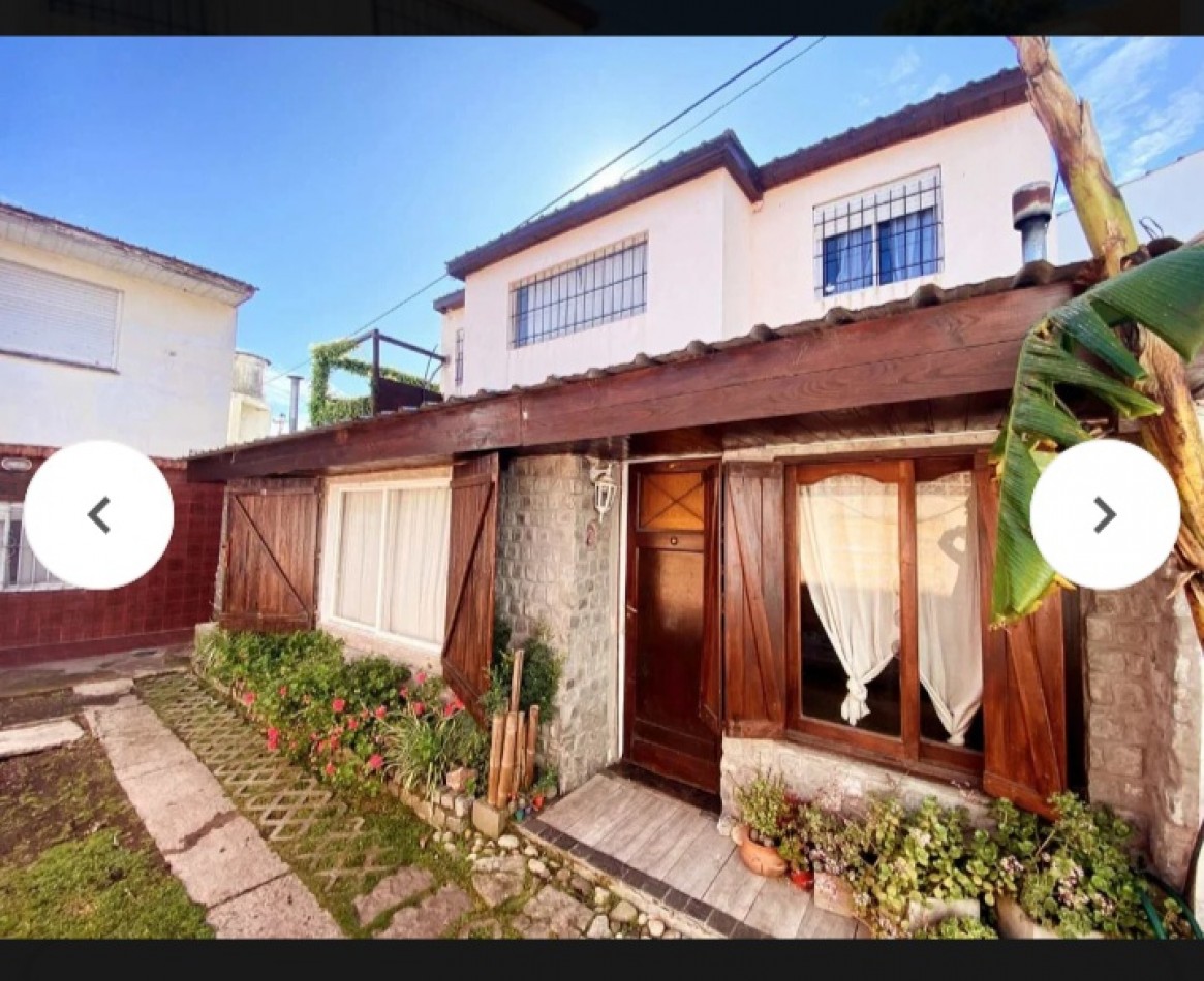 SE VENDE CASA EN PH DE 4 AMBIENTES ZONA CONSTITUCION 