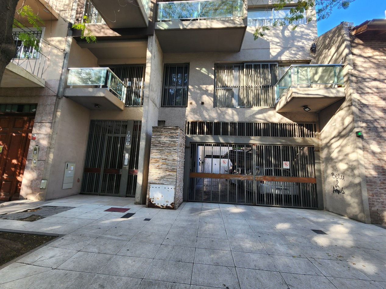 SE VENDE DEPARTAMENTO 2 AMBIENTES AMOBLADO Y EQUIPADO CON COCHERA PREMIUM EN VILLA DEL PARQUE. AMENITIES. CABA 