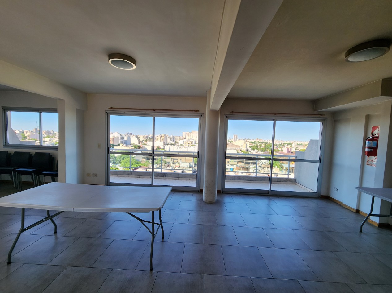 SE VENDE DEPARTAMENTO 2 AMBIENTES AMOBLADO Y EQUIPADO CON COCHERA PREMIUM EN VILLA DEL PARQUE. AMENITIES. CABA 