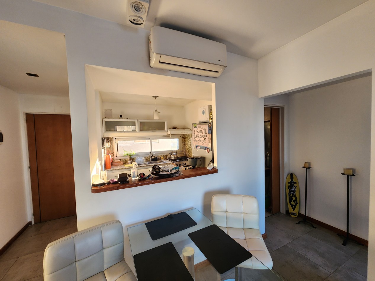 SE VENDE DEPARTAMENTO 2 AMBIENTES AMOBLADO Y EQUIPADO CON COCHERA PREMIUM EN VILLA DEL PARQUE. AMENITIES. CABA 