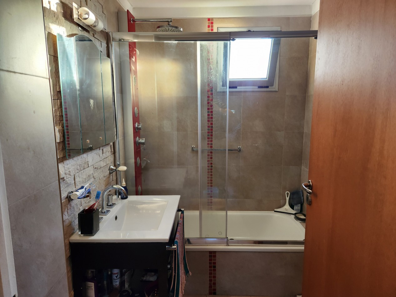 SE VENDE DEPARTAMENTO 2 AMBIENTES AMOBLADO Y EQUIPADO CON COCHERA PREMIUM EN VILLA DEL PARQUE. AMENITIES. CABA 