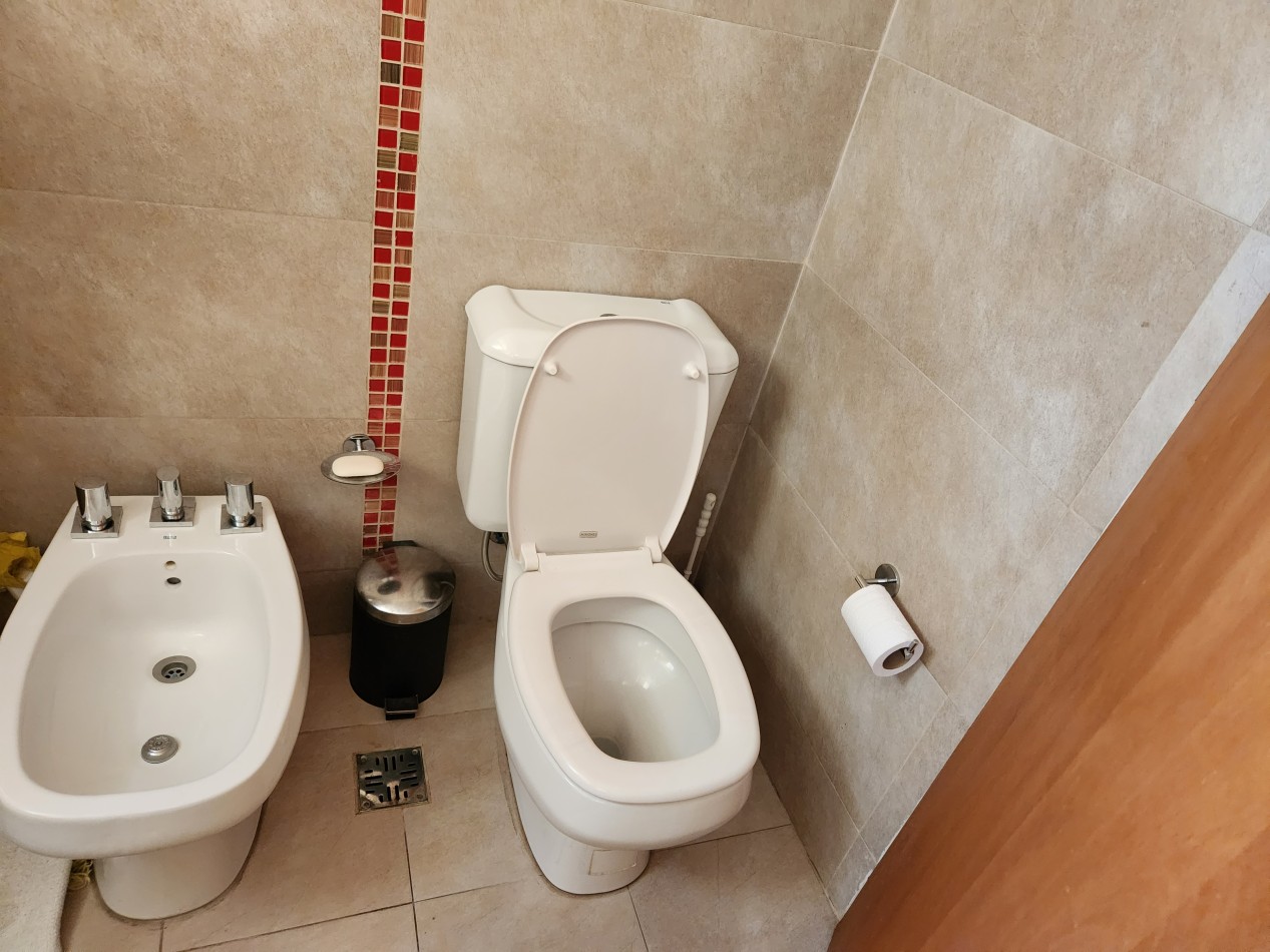 SE VENDE DEPARTAMENTO 2 AMBIENTES AMOBLADO Y EQUIPADO CON COCHERA PREMIUM EN VILLA DEL PARQUE. AMENITIES. CABA 