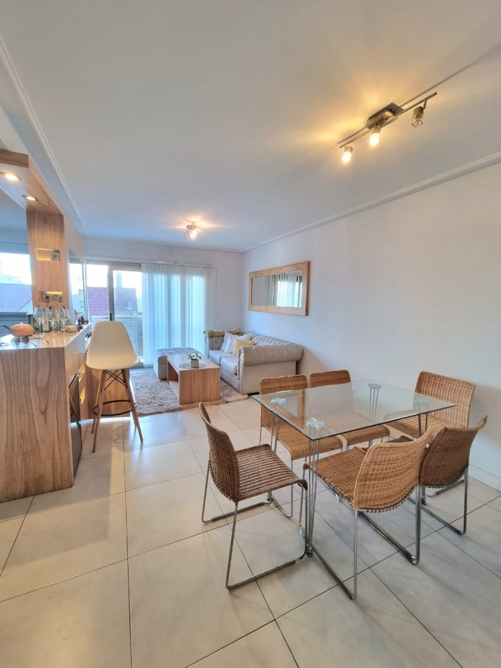 SE VENDE DEPARTAMENTO 2 AMBIENTES CON COCHERA, AMENITIES Y VISTA PARCIAL AL MAR EN ZONA STELLA MARIS