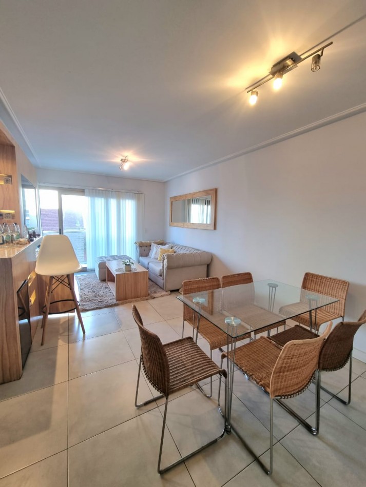 SE VENDE DEPARTAMENTO 2 AMBIENTES CON COCHERA, AMENITIES Y VISTA PARCIAL AL MAR EN ZONA STELLA MARIS