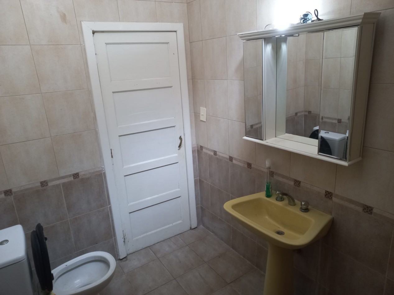 SE ALQUILA EDIFICIO USO PROFESIONAL, OFICINAS, ETC. 240 M2 ENNLO MEJOR DE GUEMES. MAR DEL PLATA 