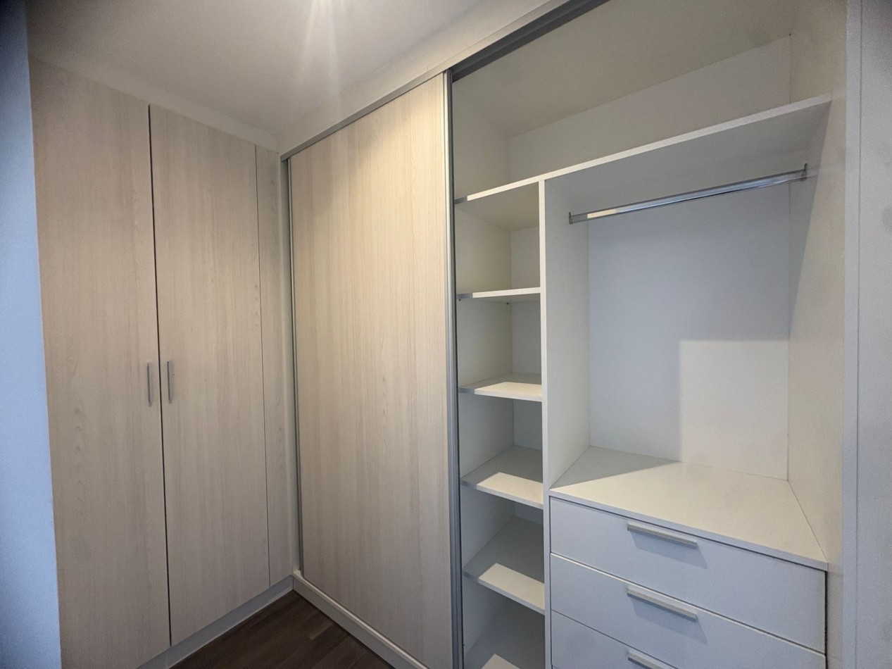 SE VENDE DEPARTAMENTO EN DUPLEX 3 AMBIENTES A ESTRENAR ZONA ALDRE/ GUEMES CON PARRILLA Y AMENITIES 