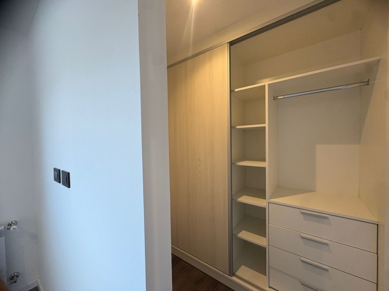 SE VENDE DEPARTAMENTO EN DUPLEX 3 AMBIENTES A ESTRENAR ZONA ALDRE/ GUEMES CON PARRILLA Y AMENITIES 