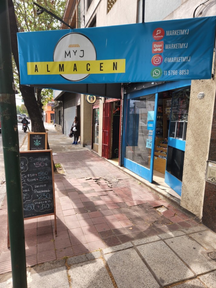 SE ALQUILA LOCAL 30 m2 APROX EN FLORES FLORESTA CABA