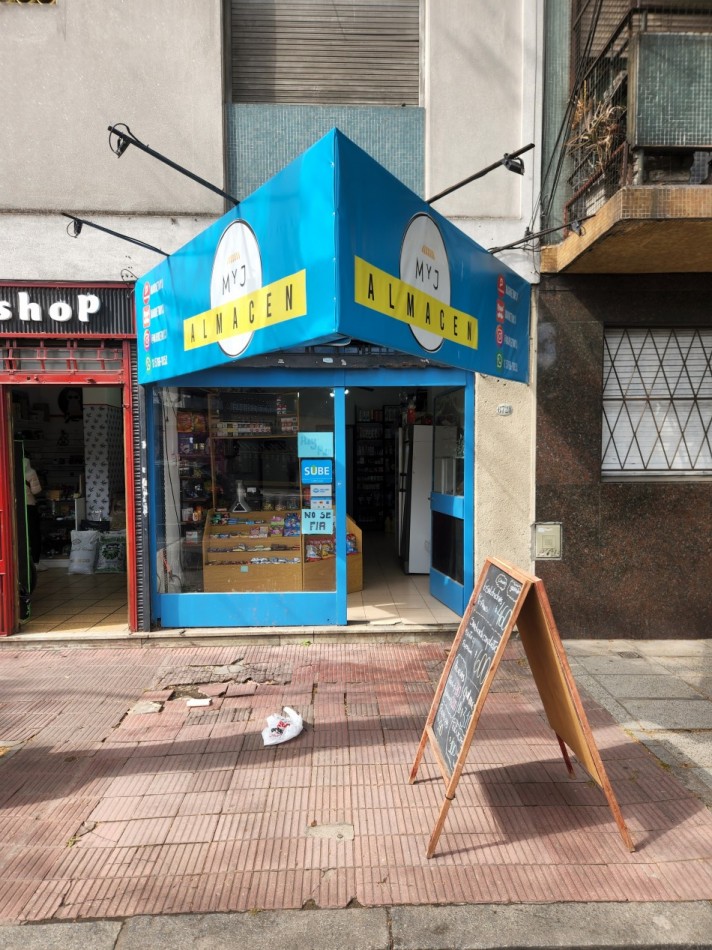 SE ALQUILA LOCAL 30 m2 APROX EN FLORES FLORESTA CABA