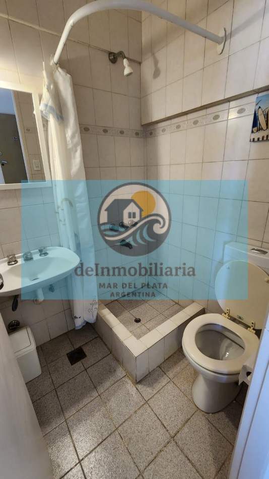 SE VENDE MONOAMBIENTE EN LO MEJOR DEL CENTRO. ZONA SHOPPING LOS GALLEGOS