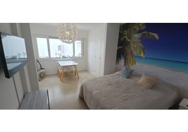 SE VENDE MONOAMBIENTE RECICLADO. ZONA ALDREY - GUEMES. MAR DEL PLATA 