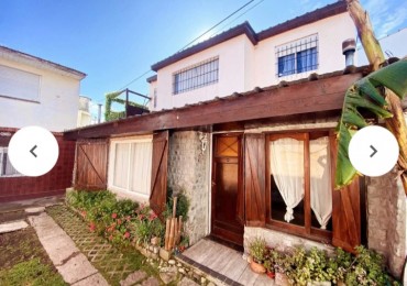 SE VENDE CASA EN PH DE 4 AMBIENTES ZONA CONSTITUCION 